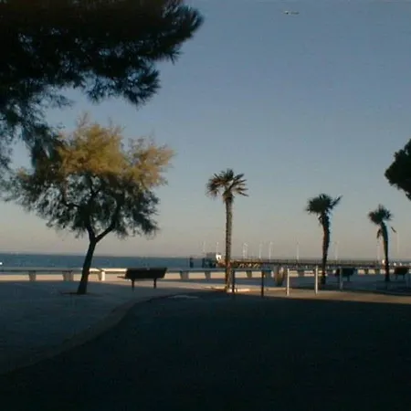 T2 Bis, 6 Personnes A 400m De La Plage Appartement Arcachon